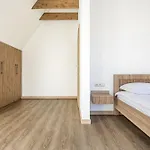 Marselis - By Pailsek Pajury Appartement *