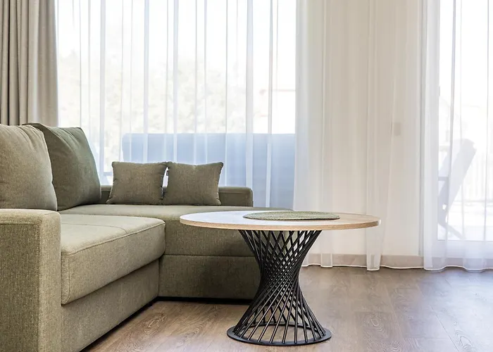 Marselis - By Pailsek Pajury *