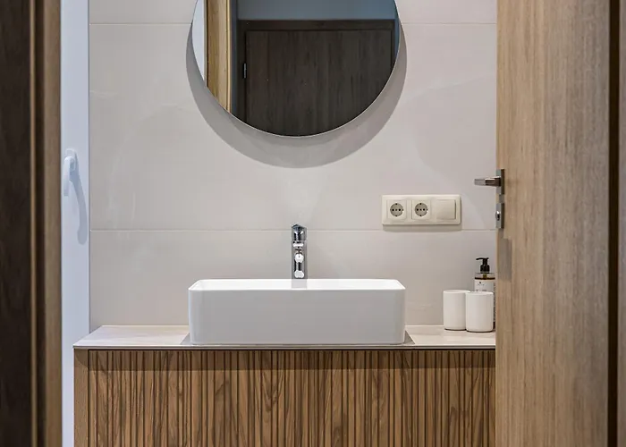 Marselis - By Pailsek Pajury * Паланга