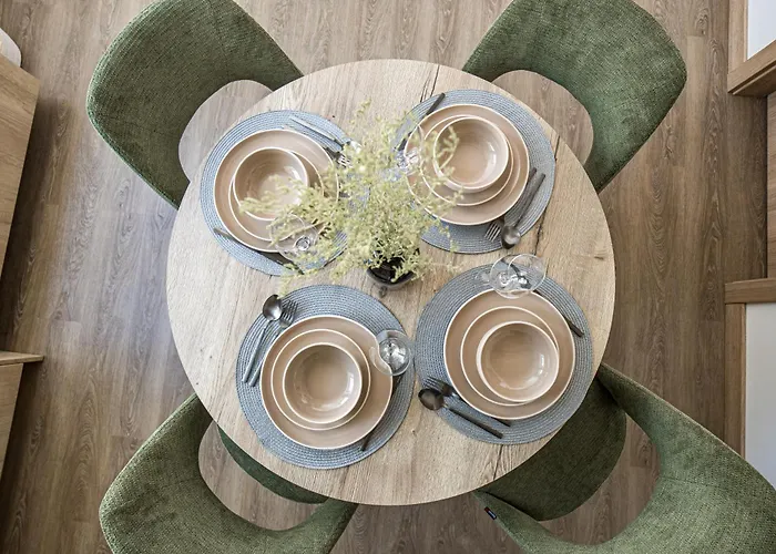 Апартаменти Marselis - By Pailsek Pajury